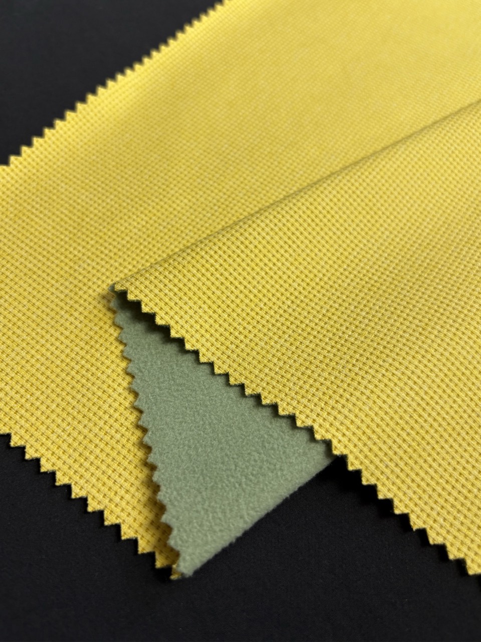 YK3037 Recycled Sorona Wool Grid Laminate